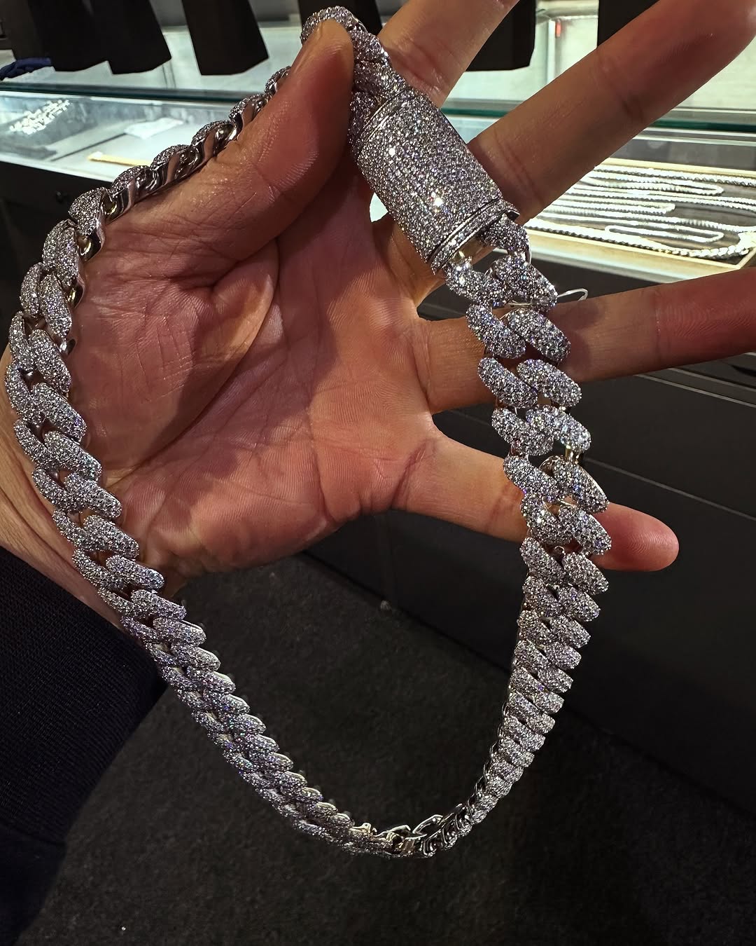 16mm Classic Cuban Chain D 12