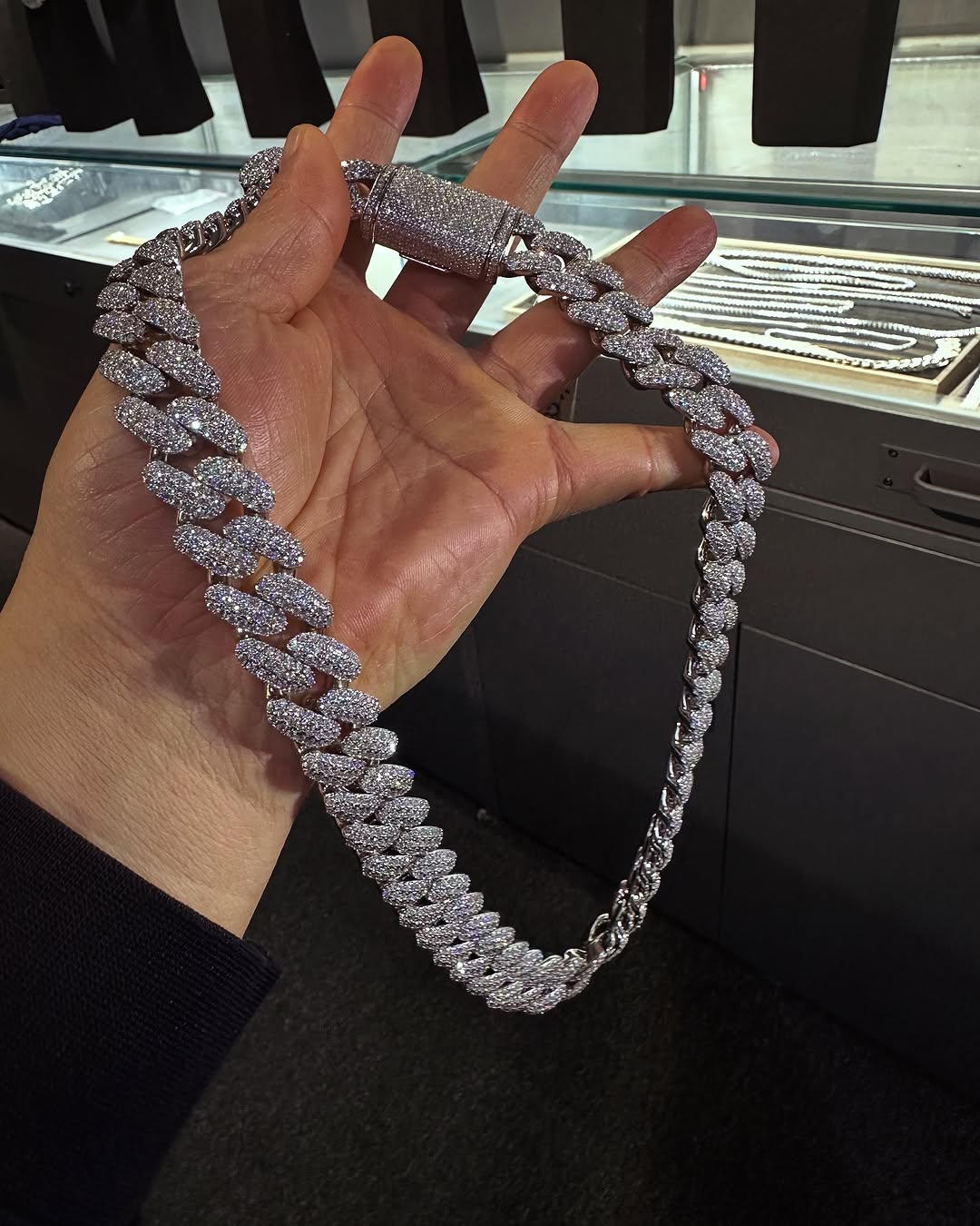 16mm Classic Cuban Chain D 12