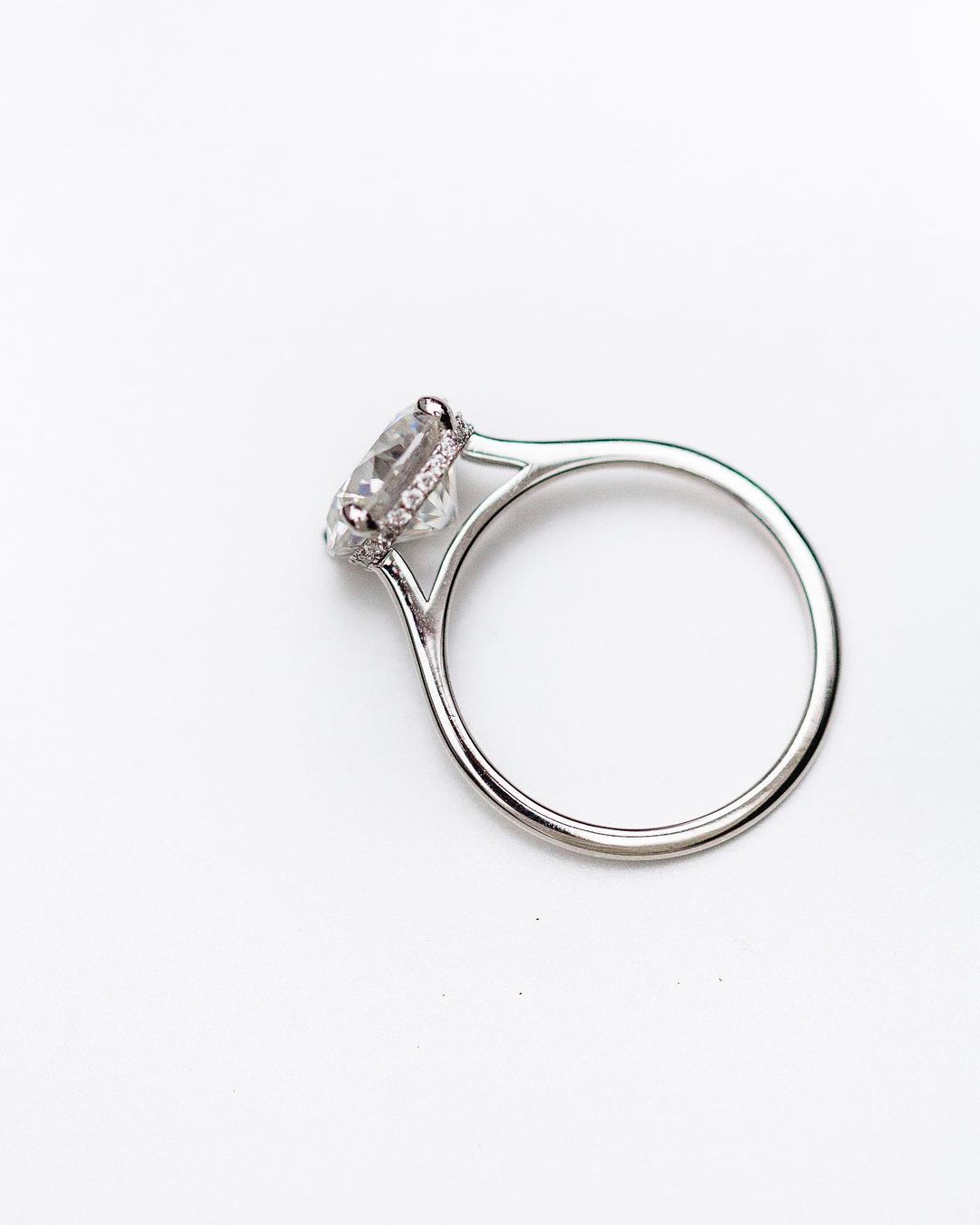 3.5CTW Round Moissanite Engagement Ring