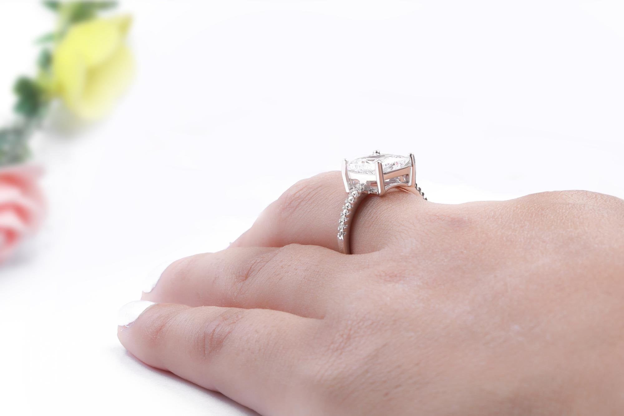 3 CT Radiant cut Engagement Ring