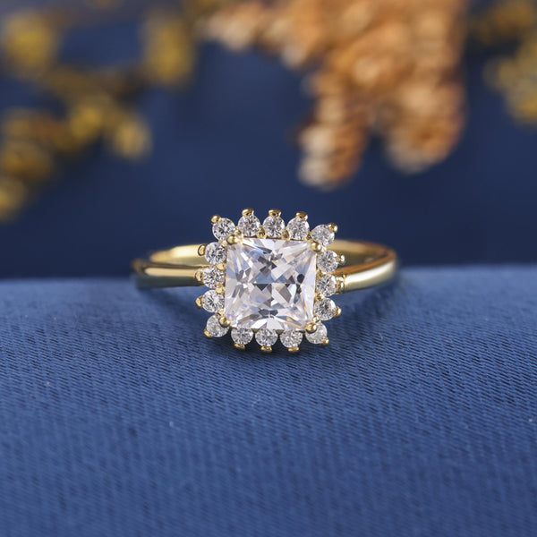 Princess Cut & Round Starburst Diamond Halo Wedding Ring