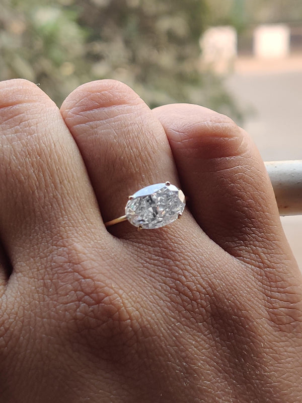  2.90CT Oval Moissanite Engagement Ring