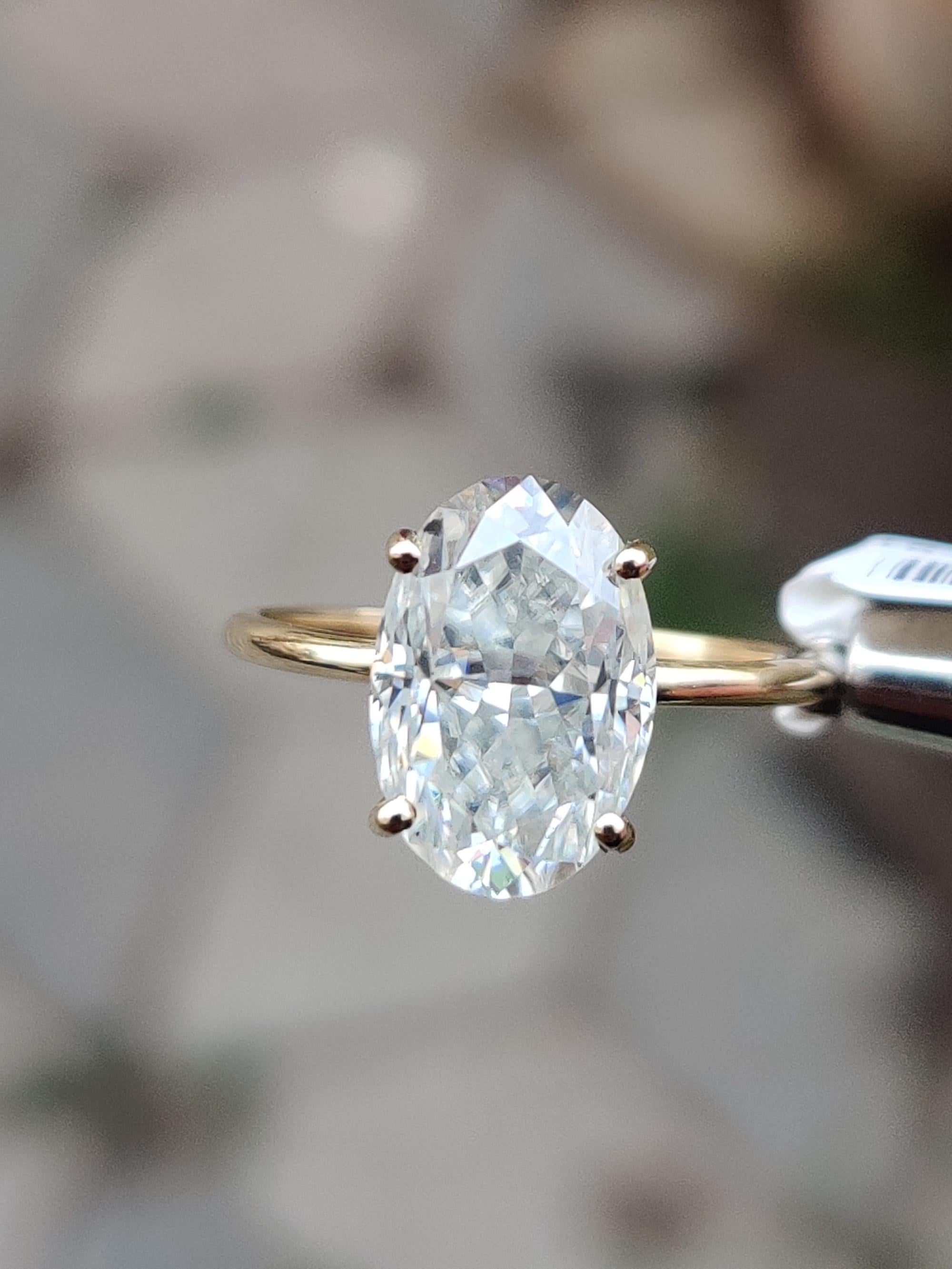 3.0ct Oval Moissanite Engagement ring