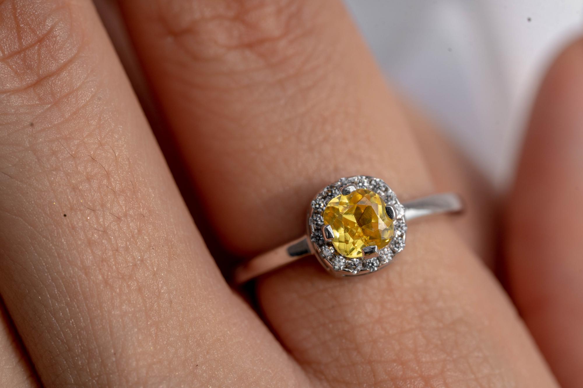 1.25ct Cushion Cut Brilliant Light Yellow Diamond and Round shape Diamond Unique Engagement Ring