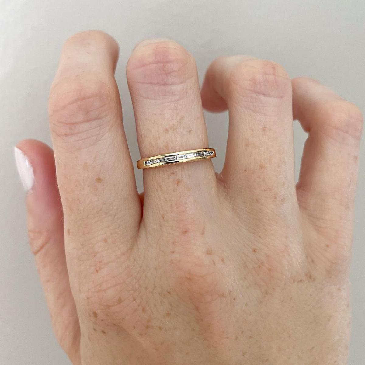 Baguette Ring / 14k Gold Stackable Baguette Diamond Women's Wedding Ring