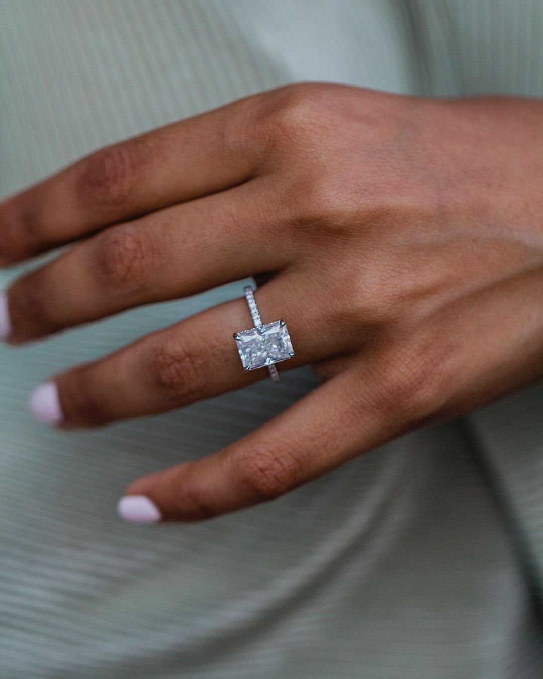 4.0ct Radiant cut Moissanite ring , Engagement wedding anniversary ring